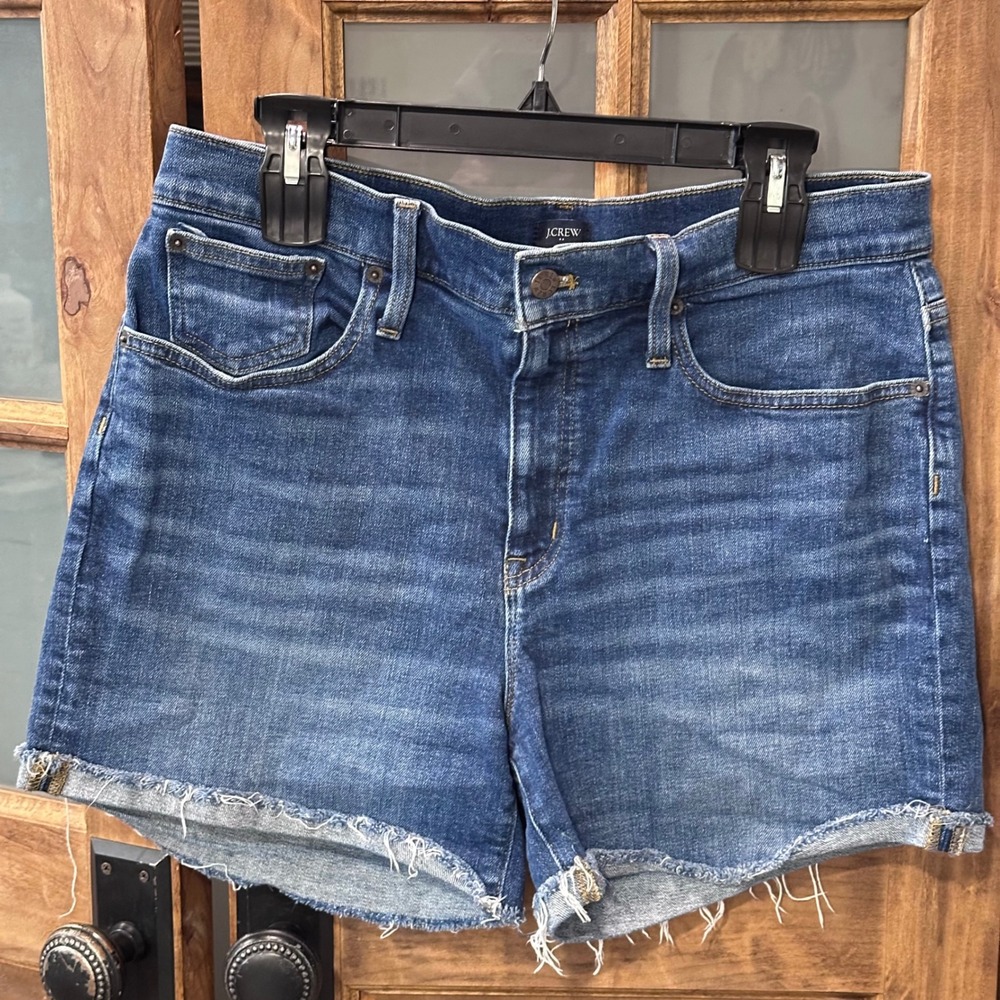 J.Crew Denim Shorts Womens 31 Blue Raw Hem Medium Wash Cutoff Casual MINOR‎ FLAW